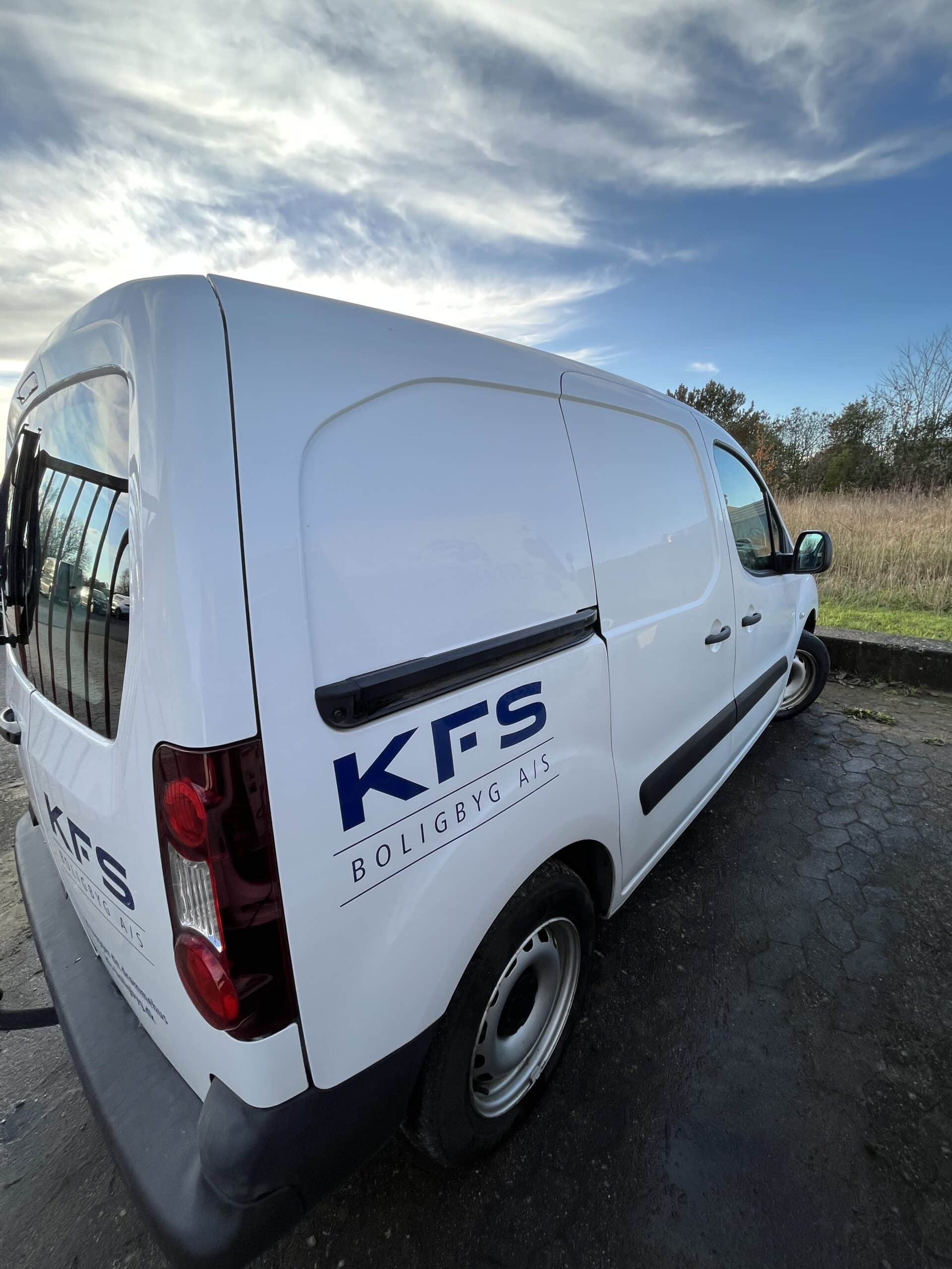 Bil efter udvendig rengøring