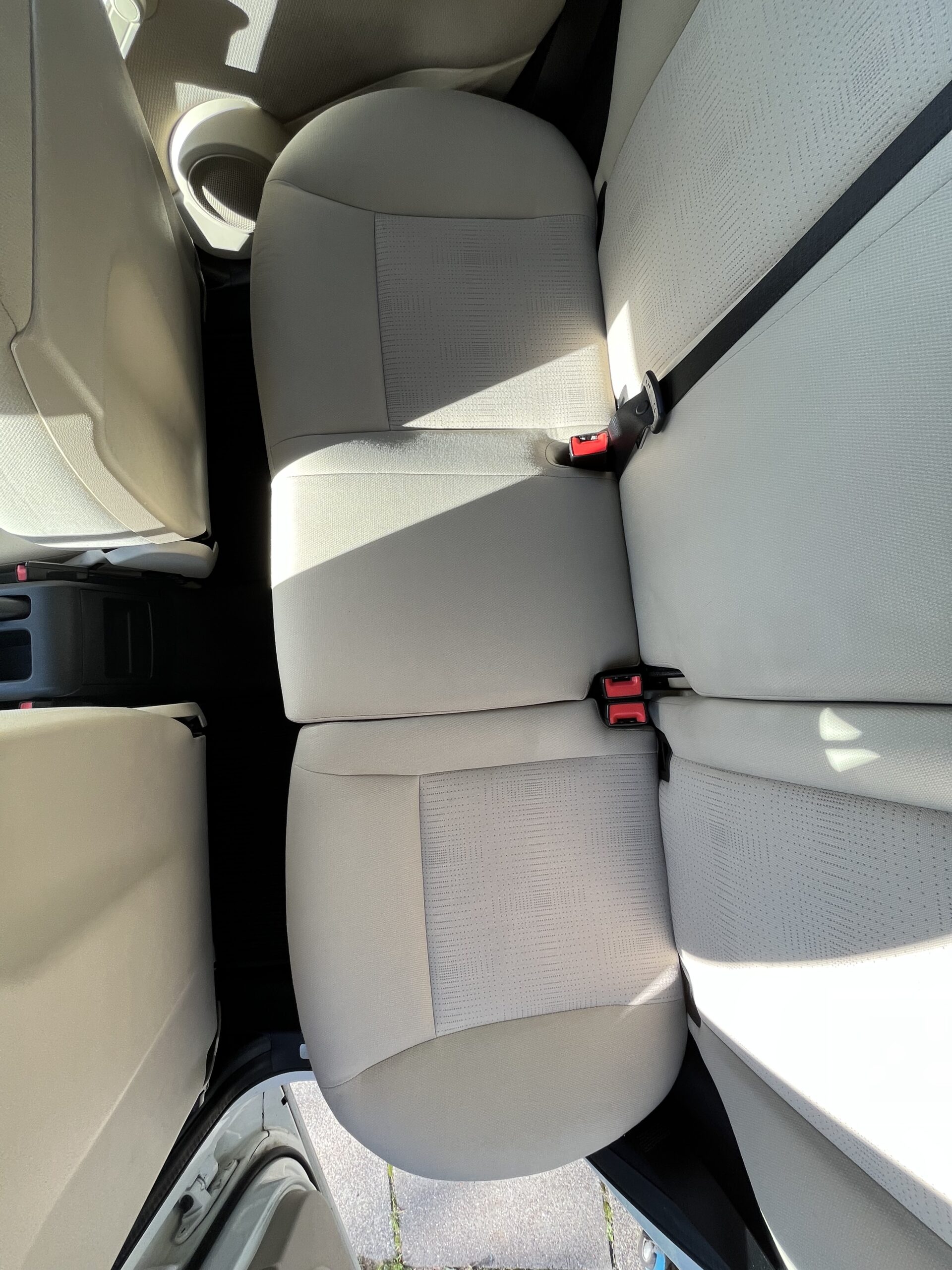 Bil efter indvendig rengøring